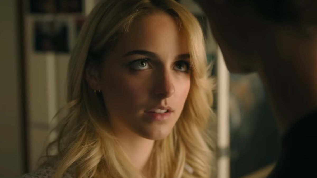 FilmUpdates's tweet photo. Mckenna Grace, Paul Walter Hauser and Louis Partridge to star in revisionist rom-com ‘THE OFFICIAL MISTRESS’ about the final days of the French monarchy.

(Source: https://t.co/gpC2L7aulx) https://t.co/A3lBLRdY6t