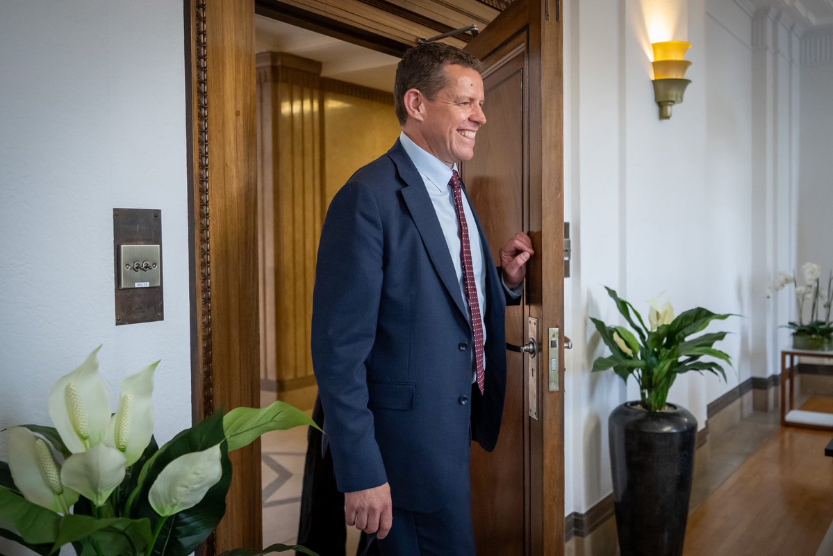 Rhun ap Iorwerth tweet media