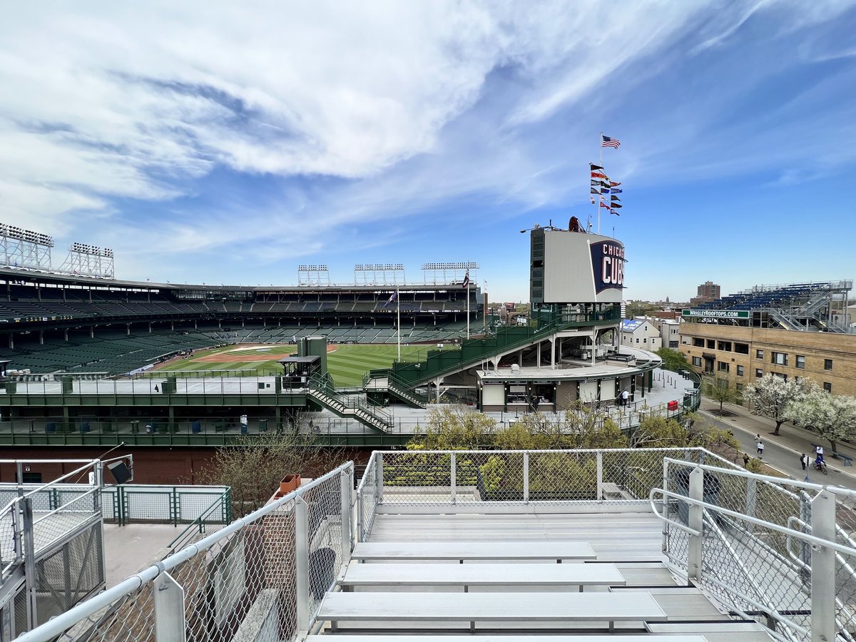 Murphy's Bleachers tweet media