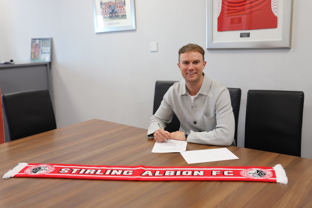 Stirling_Albion's tweet photo. 📸 Banner is back https://t.co/f1pUsQ4b4i
