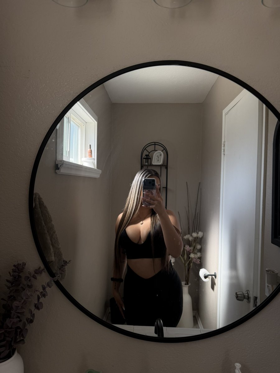 Sarah ᥫ᭡ (@_sarriiii) / Posts / X