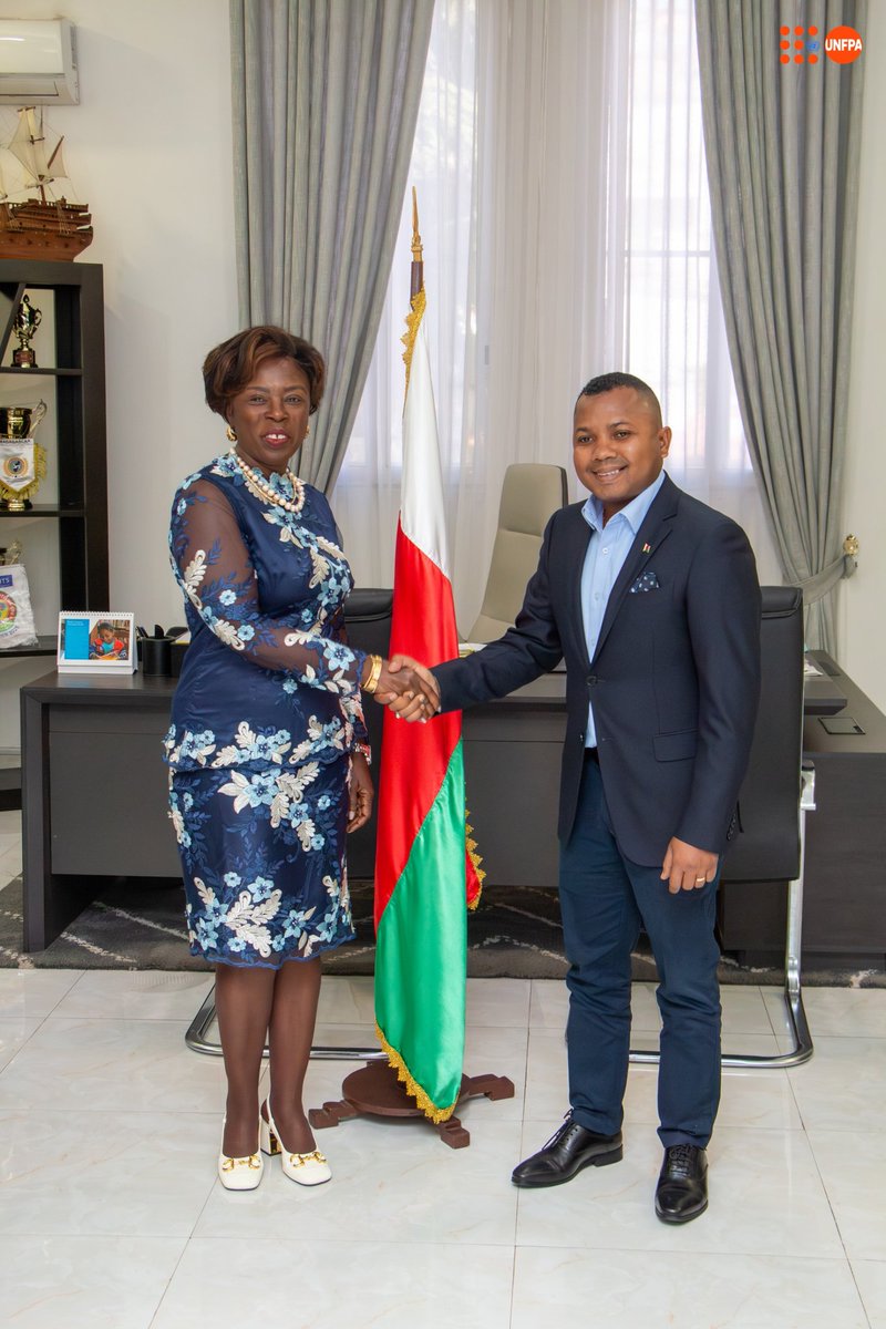 UNFPAMadagascar's tweet photo. End of mission:@UNFPA Rep @JosianeYaguibou met Min of Youth to consolidate their outsanding partnership as leading agency on #YouthEmpowerment
As pop° agency,we remain committed to building on tangible results in leadership &amp; #SRHR since 2023,placing youth at the center of 🇲🇬devt https://t.co/P5n57UortG