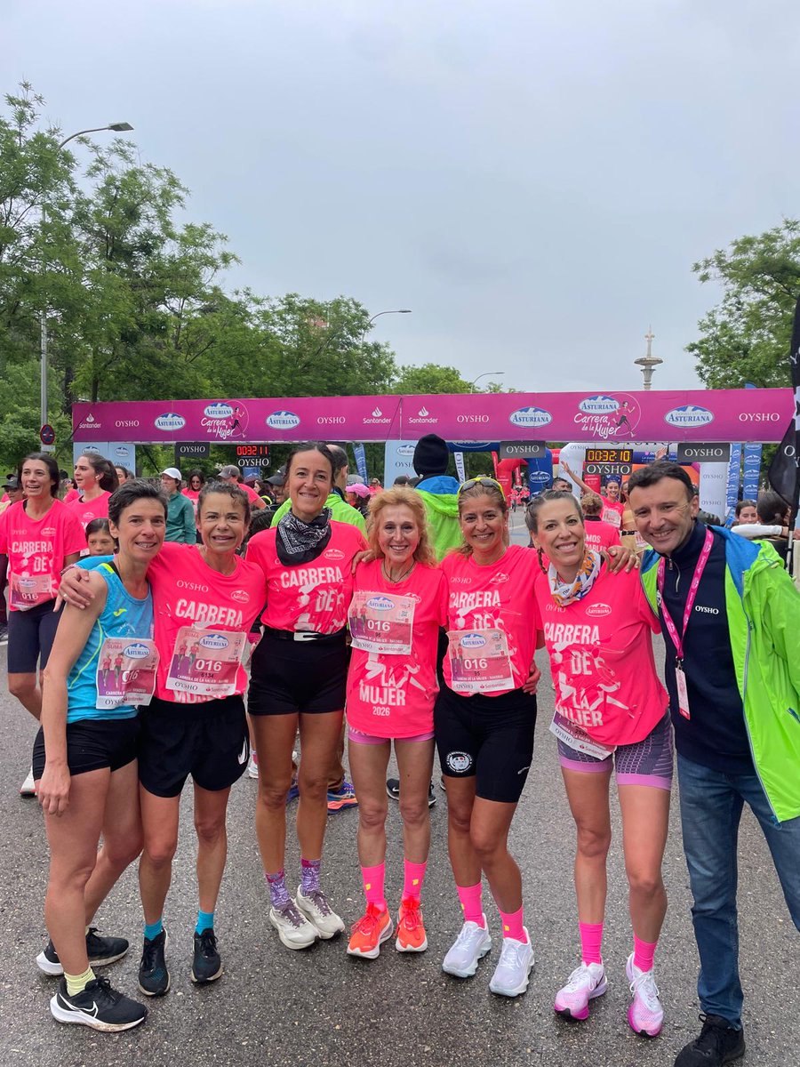 CapisTeam's tweet photo. Que bien lo hemos pasado en la @CarreraMujer Madrid en Pantoja (To) la Casa de Campo y Usera... Sin parar y con varios podios disfrutones. https://t.co/t2t7FVXQJC