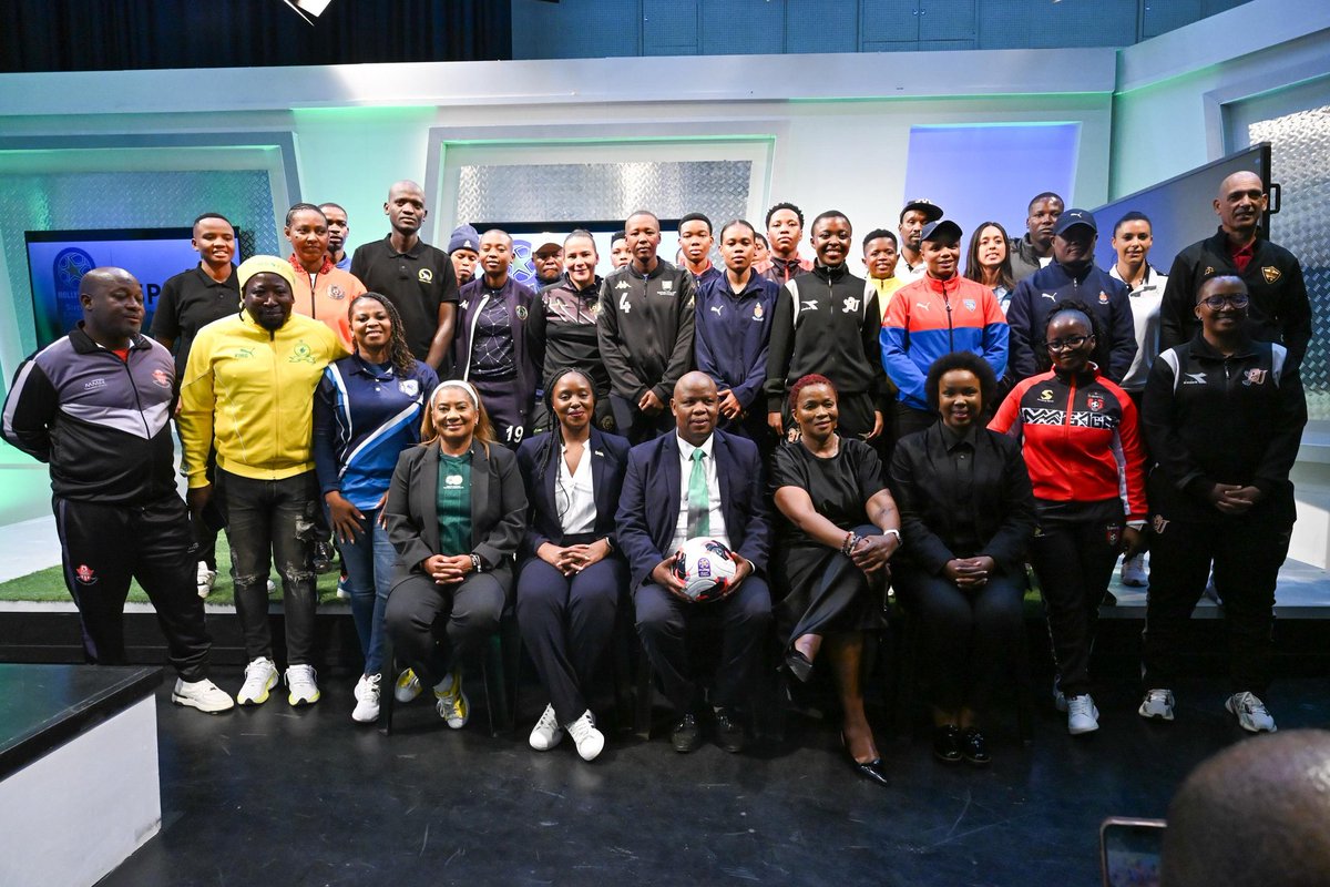 HollywoodbetsSL's tweet photo. Get ready for a ground-breaking season as we officially introduce the 2 streams for the upcoming Hollywoodbets Super League Amplified! ⚡️ Double the action, double the thrill, and a whole new level of competition. Let the games begin! 🏆💜⚽️

#HWBSL
#HollywoodbetsSuperleague https://t.co/2W4CzM8tBX