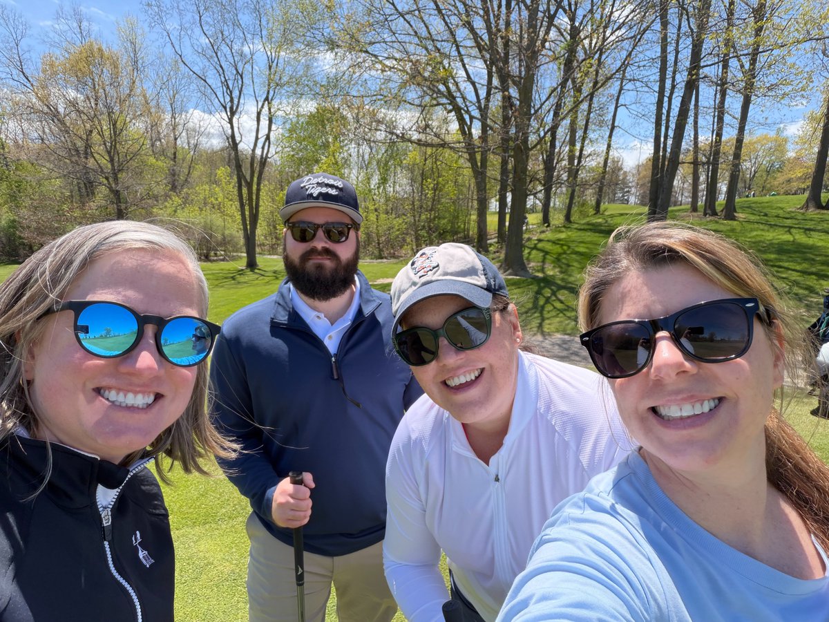 kelleycawthorne's tweet photo. Yesterday, Kelley Cawthorne was proud to sponsor the MSAE Connections Classic golf outing at Emerald Golf Course in St. Johns, MI. Pictured L to R: Melissa Keeley of REACH Studio Art Center, and Kelley Cawthorne staff members Dylan Snyder, Kate Hude, and Evelyn Dougherty. https://t.co/eRw3W2rWdV