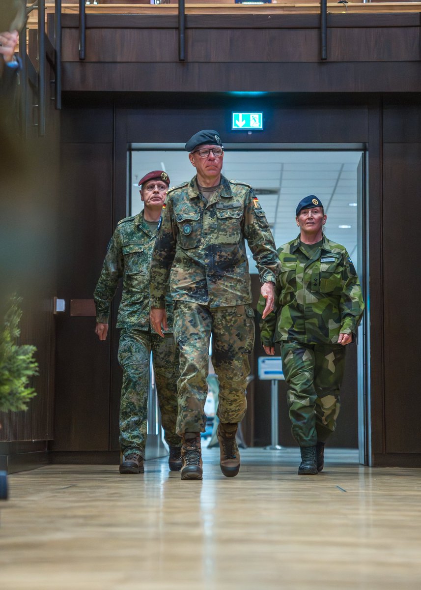 STC_EUMAM_UA's tweet photo. From Dutch to Swedish:
Major General Laura Swaan Wrede is the new Deputy Commander Multinational Special Training Command
EUMAM UA. @landmacht @Forsvarsmakten #StandWithUkraine #StrongerTogether #SlavaUkraïni https://t.co/boCAQoaBF5