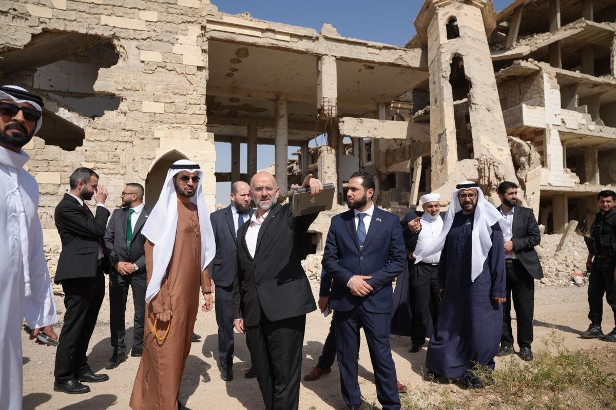 SyMOfE's tweet photo. وذلك للاطلاع على حجم الأضرار والوقوف على واقع هذه المساجد واحتياجاتها، في إطار دعم جهود ترميم بيوت الله وإعادتها لأداء رسالتها الدينية والمجتمعية.

#الجمهورية_العربية_السورية
#وزارة_الأوقاف https://t.co/HwiT4CgMkx