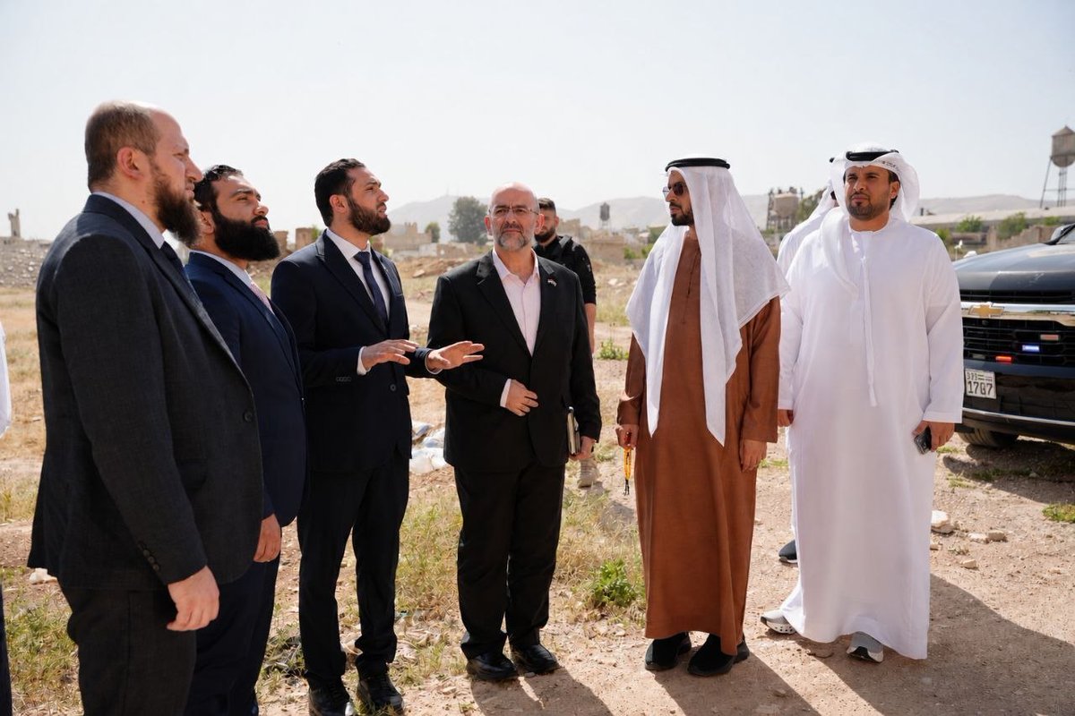 SyMOfE's tweet photo. وذلك للاطلاع على حجم الأضرار والوقوف على واقع هذه المساجد واحتياجاتها، في إطار دعم جهود ترميم بيوت الله وإعادتها لأداء رسالتها الدينية والمجتمعية.

#الجمهورية_العربية_السورية
#وزارة_الأوقاف https://t.co/HwiT4CgMkx