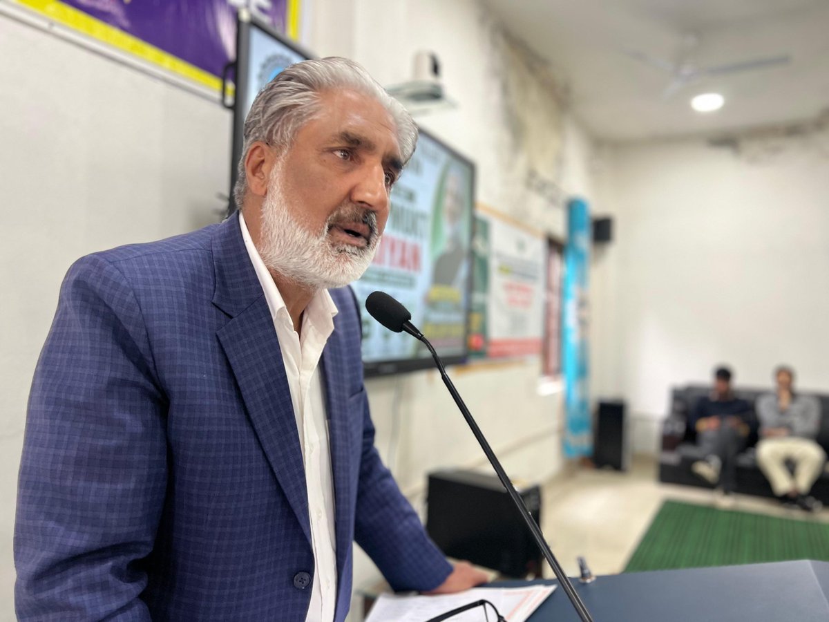 adv_kullay's tweet photo. Honoured to attend the Nasha Mukt Awareness Program at Government Polytechnic College Shopian today as Chief Guest.

Interacted with students and participants on the importance of a drug-free society and safeguarding our youth from substance abuse. Appreciate the organizers for this meaningful initiative towards a healthier and brighter future.