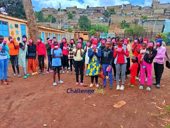 challengeaid_a's tweet photo. 38 girls from the Maparasha School of Hope in Kajiado joined a Girls’ Club session on teenage pregnancy, HIV &amp; STIs. 💛 Together, we empowering girls with knowledge, confidence, and support to stay in school and pursue their dreams. ✨
Thank you @Dawson_Cornwell
#Girls education https://t.co/6HzH4pyRmD