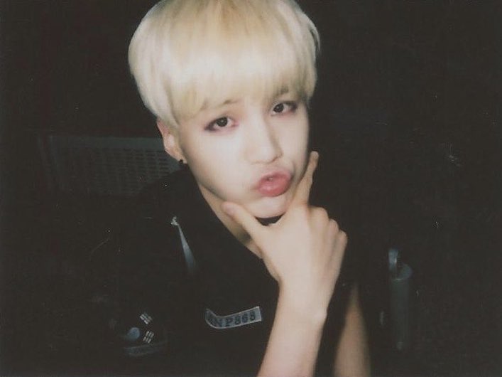 민 tweet media