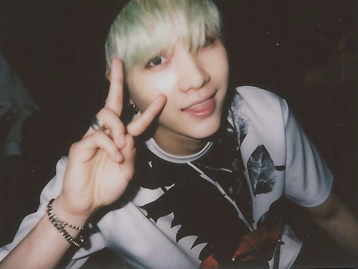 민 tweet media