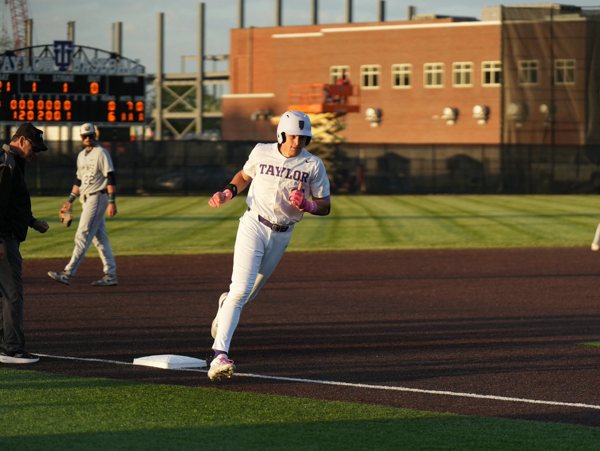 taylortrojans's tweet photo. BB PHOTOS | Check out the gallery from No. 1 Taylor's NAIA Opening Round Victory at Winterholter Field | @taylorbaseball #TaylorBB

📸: https://t.co/eri9meQvIF https://t.co/jSSrQCbcAq