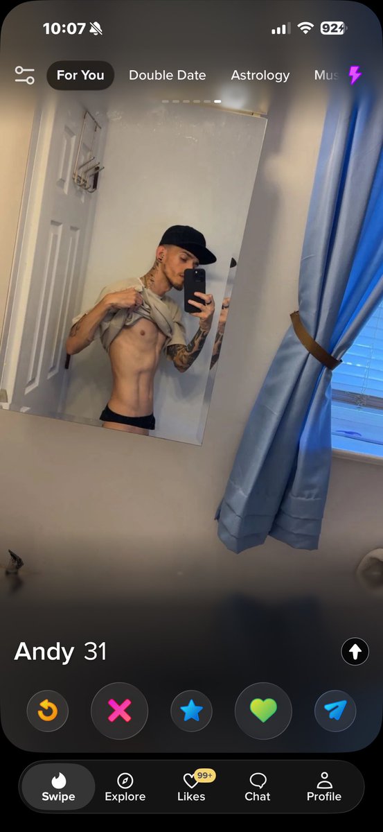 AndyMatosRivera's tweet photo. On Tinder #gay #fuck #meetme #everyone https://t.co/uCK19w3EHs