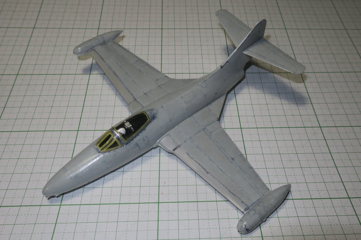 nyoshinori's tweet photo. #hasegawa 1/72 #grumman #F9F-2 #Panther （その8）機体の上面も塗り始めました。#172scale #airmodel #plamodel #scale72 #scaleaircraftmodel #scaleaircraftmodelling #scalemodel #scalemodelling #straightfromthebox #スケールモデル #プラモデル #模型 #素組み #飛行機模型 #牛歩モデリング https://t.co/IvLoEWH1UL