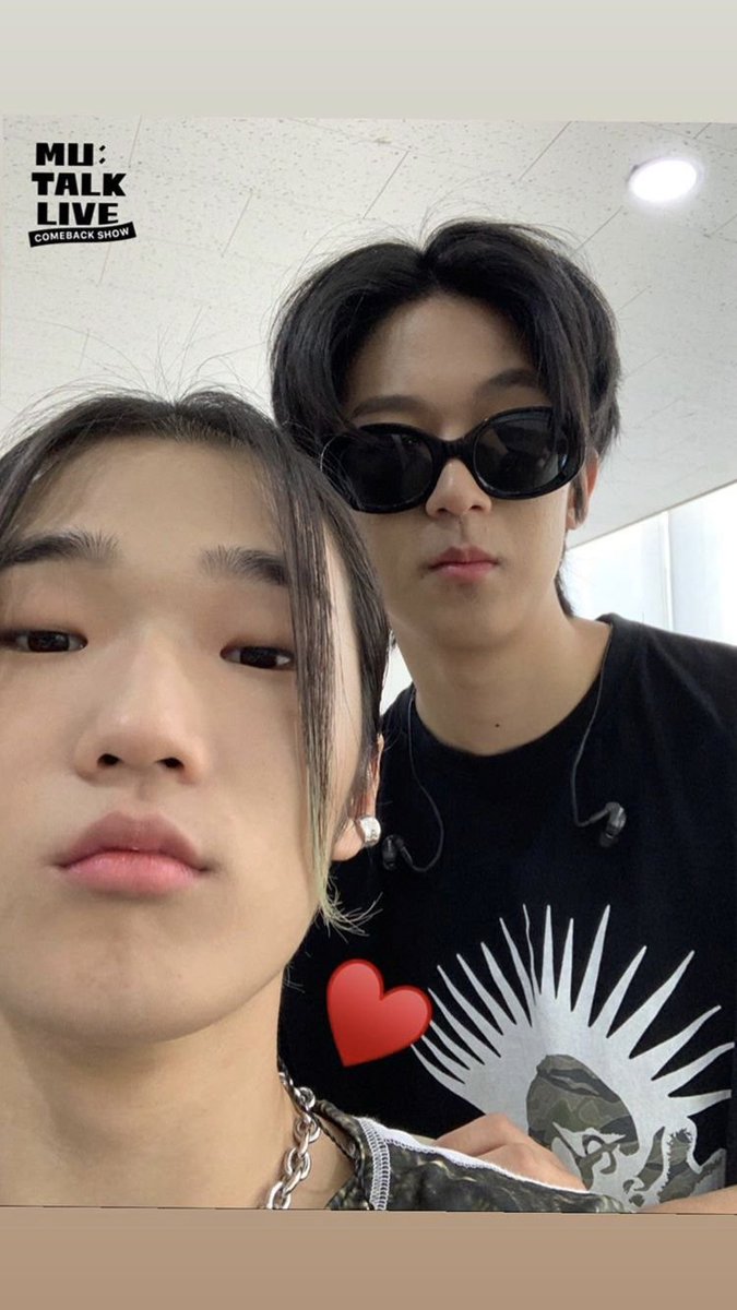 g🧄 tweet media