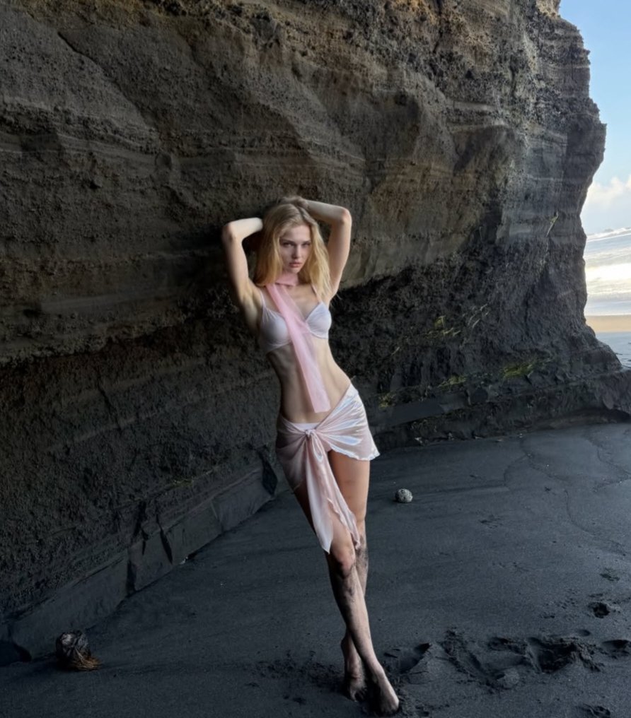 Lina tweet media