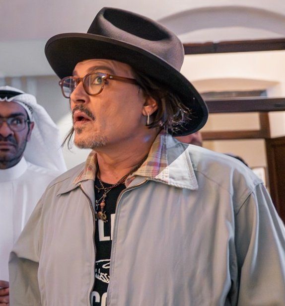 Johnny Depp tweet media