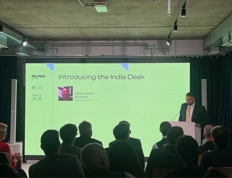 davidbennett_x's tweet photo. Had the pleasure of attending the launch of #IndiaDesk at NLND, an initiative by giic_startup and @BerlinPartner.

Great meeting Senator @FranziskaGiffey  and gaining insights into the growing Indo-German innovation ecosystem. https://t.co/DuDj1aTc0U