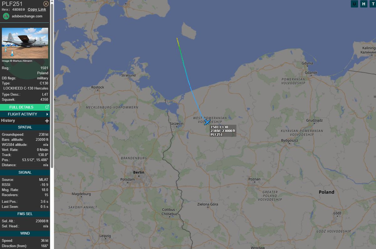 PolishMilRadar's tweet photo. 📅 12.05 🕘 16:35LT - 🇵🇱✈️ Hercules wraca z Bornholmu
🇵🇱 Siły Powietrzne RP
✈️ Lockheed C-130E Hercules | Reg: "1501"
🛫 Port Lotniczy Bornholm Rønne #EKRN | Dania 🇩🇰
🛬 Baza Lotnicza Kraków Balice #EPKK 🇵🇱
#PLF251 leci na FL230 (7010 metrów)
🔗 https://t.co/qXNmlNHR5r
#POLMILRADAR