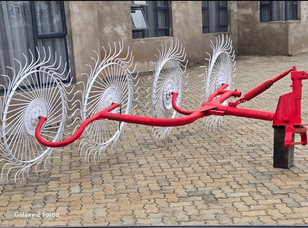 AgriConnect4's tweet photo. Hay Rake for Sale 
$780 each in Ruwa
📞 077 287 3045 

@redmarketsunday @agribusinesszw @zimFarmDigestZw @zim_farmers https://t.co/npQjibwql9