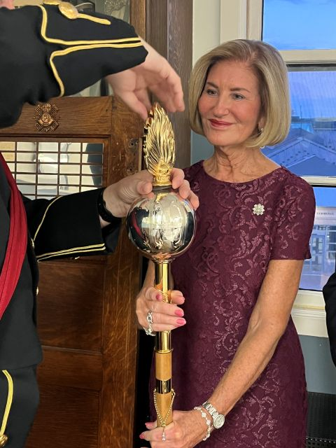 RHFCEvents's tweet photo. The Drummer's Mace.  Building on a tradition.  

At the Regiment's annual Buron Dinner, a list of the Regiment's fallen was placed inside the Mace.  

The Council has been thrilled to support this journey!  

DEFENCE NOT DEFIANCE https://t.co/6uSOX4i2dr
