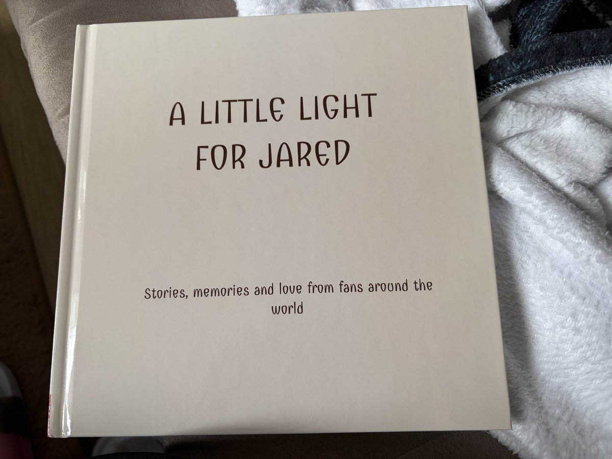 patty03021997's tweet photo. Jared’s photo album arrived 😍❤️ https://t.co/cGTQPNcJ9r