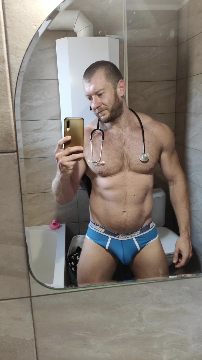 mnp3_official's tweet photo. Happy nurses day 💙

#malenurse #sexydoctor #roleplay #aussiebum #undies #bulge #gay #beard #hairychest #hunk #hung #MuscleCheck #underwear #kinky #naughty #chudai https://t.co/8lpq13IwVF