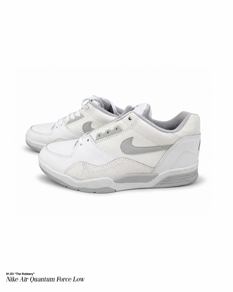 jonathancran's tweet photo. ICYMI I've been chronicling all the Nike's Jerry wore in Seinfeld episode by episode. I'm on Season 1 Episode 3 and this shoe is an absolute 90s Nike banger.

The Nike Air Quantum Force Low

Follow along here:
https://t.co/y2m6uh2WWl https://t.co/jc94tTyQum