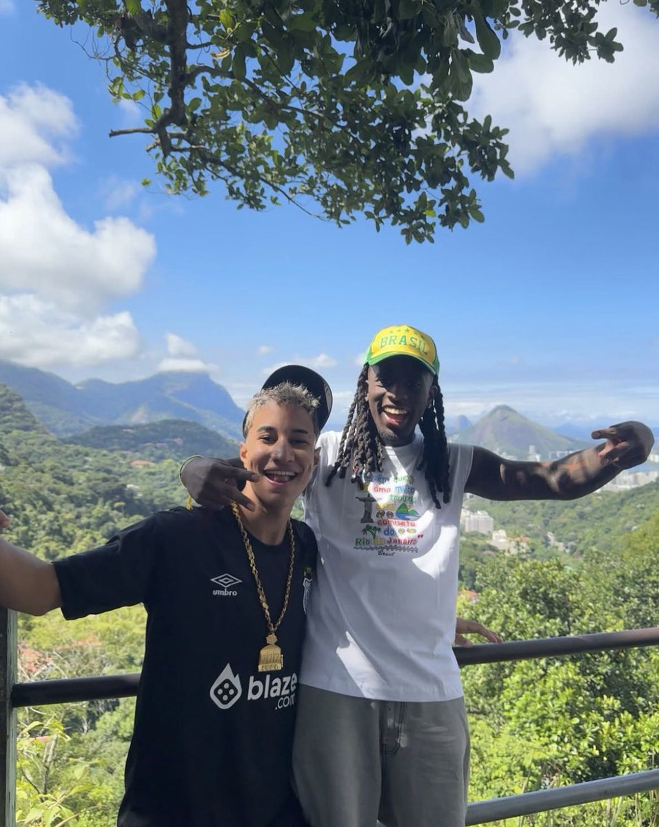 StreamersEra's tweet photo. Tota thanks God as he shares that his U.S. Visa has finally been approved ❤️🙏 https://t.co/ykkuyYTuIj