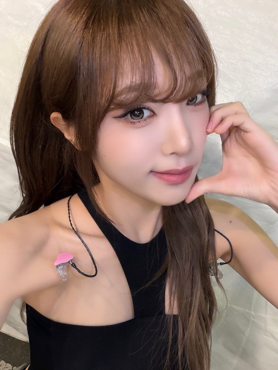 최예나 tweet media