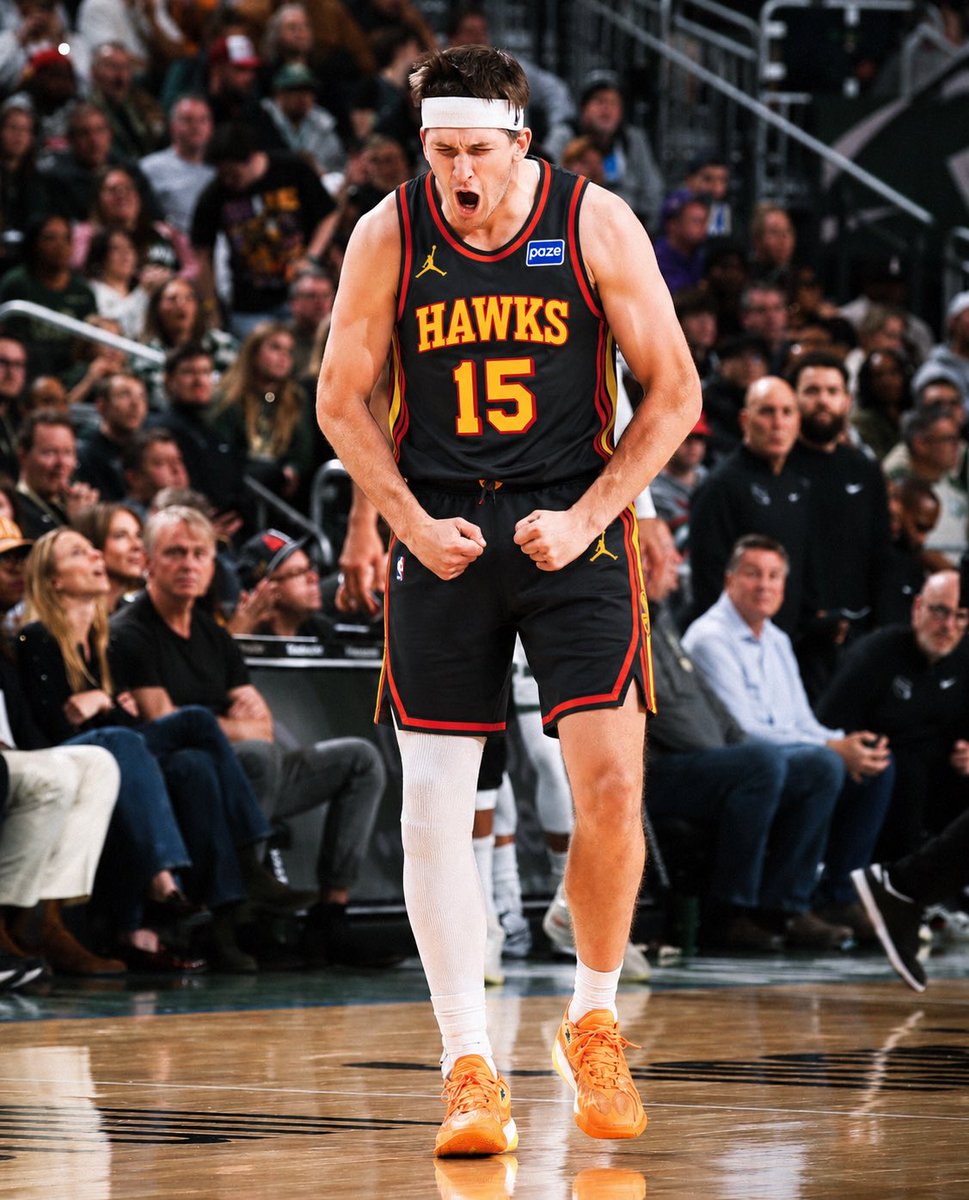HawksWrld tweet media