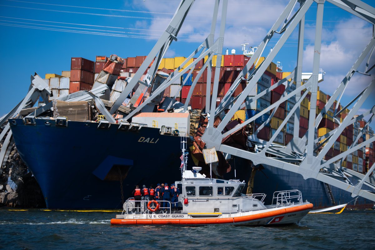 U.S. Coast Guard tweet media