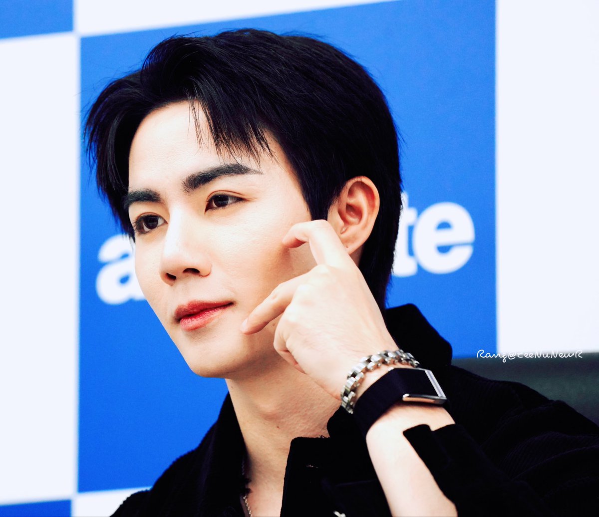 💙🖤✨ COSMOPOLITAN SHINE ZEE PRUK in Japan