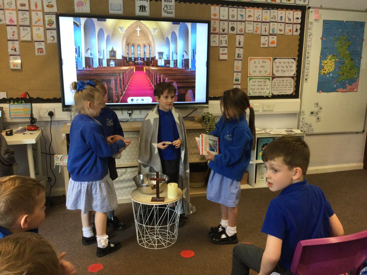 WhitegateRowan1's tweet photo. This afternoon we continued our learning on baptism and had our own role play baptism service. The children were fantastic! @SchoolWhitegate https://t.co/PaqW8uS4O8