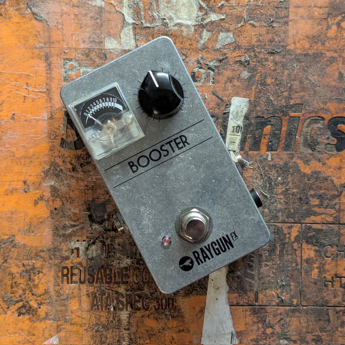 RaygunFX's tweet photo. A one-off Booster pedal with a working VU meter!

Available now on the website:
https://t.co/DinnRpIH4k

#fxpedals https://t.co/Vo4jJ0mQaU