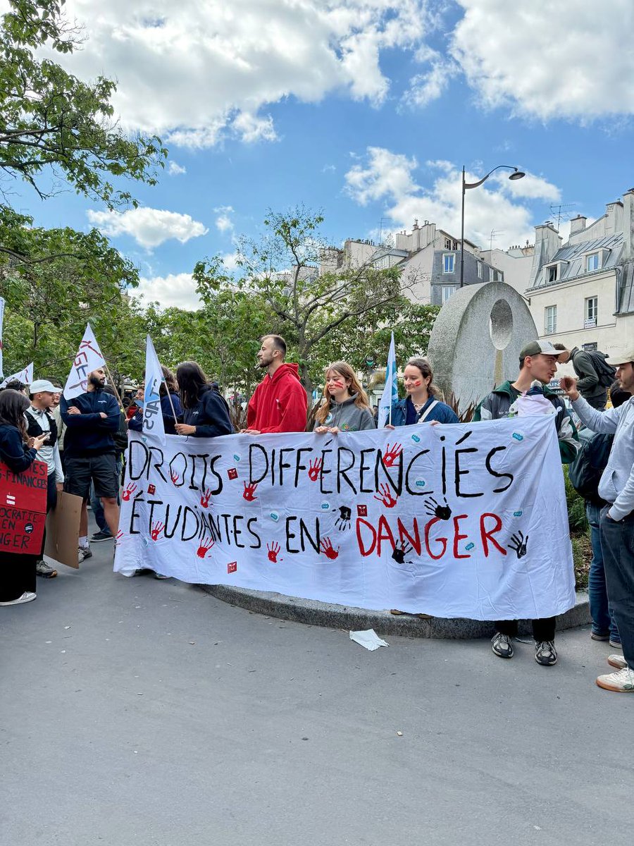 Claire Lejeune tweet media