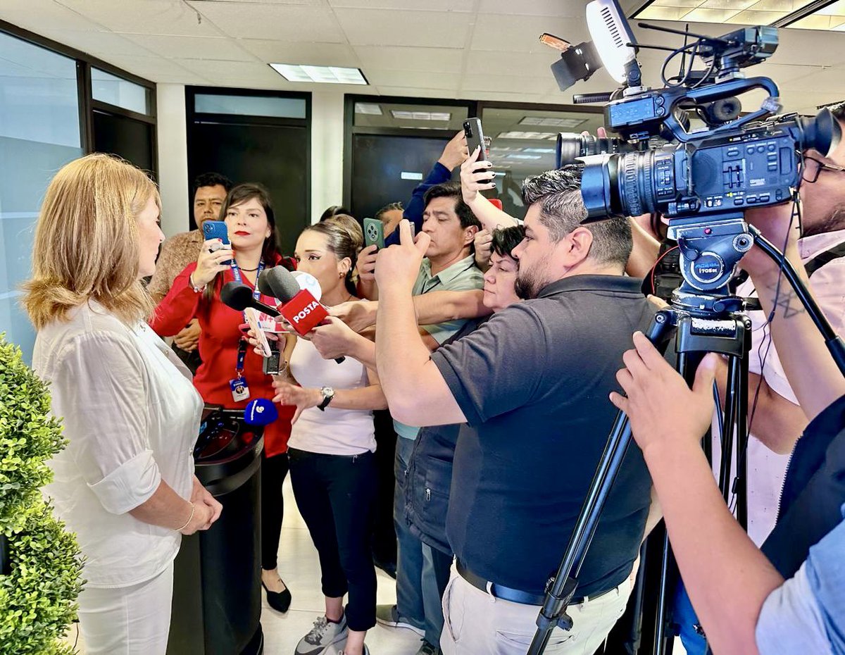 Tatiana Clouthier tweet media