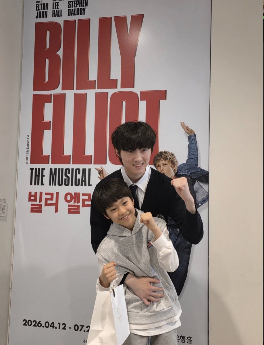 냥이 tweet media