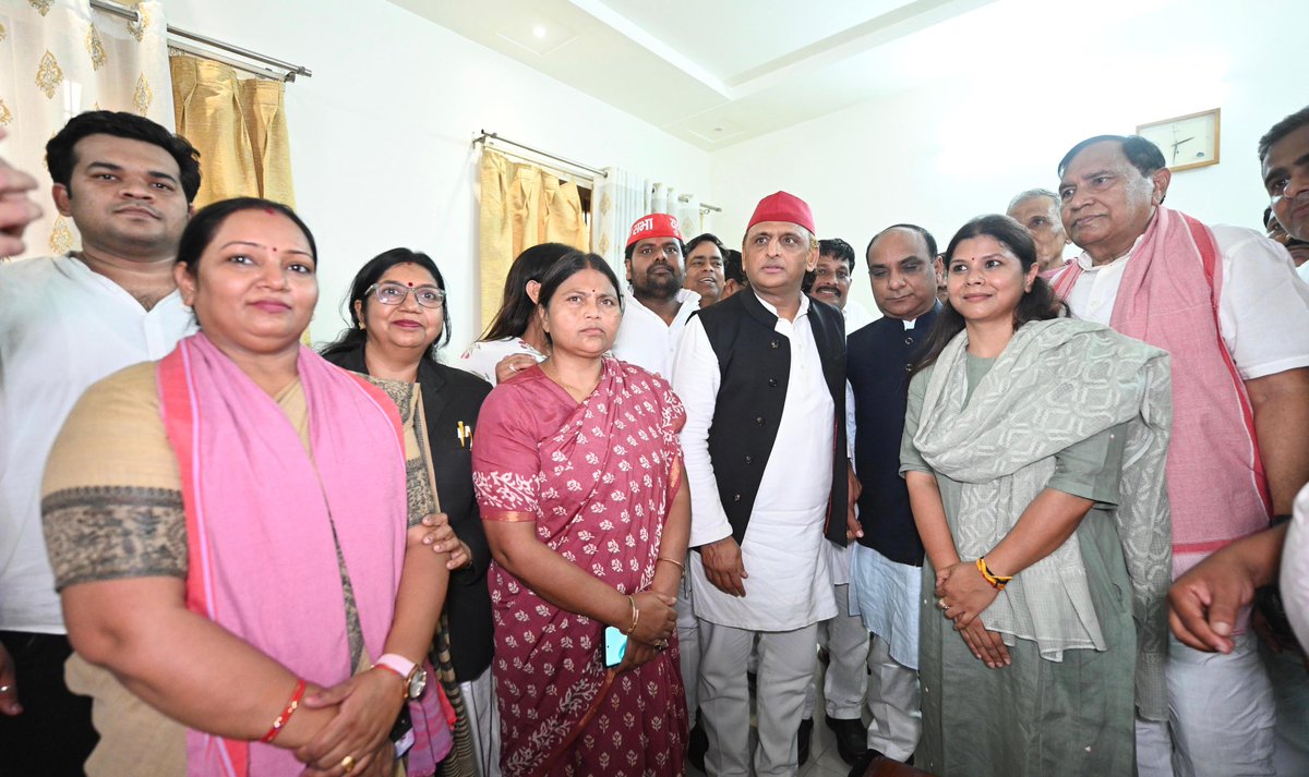 Akhilesh Yadav tweet media