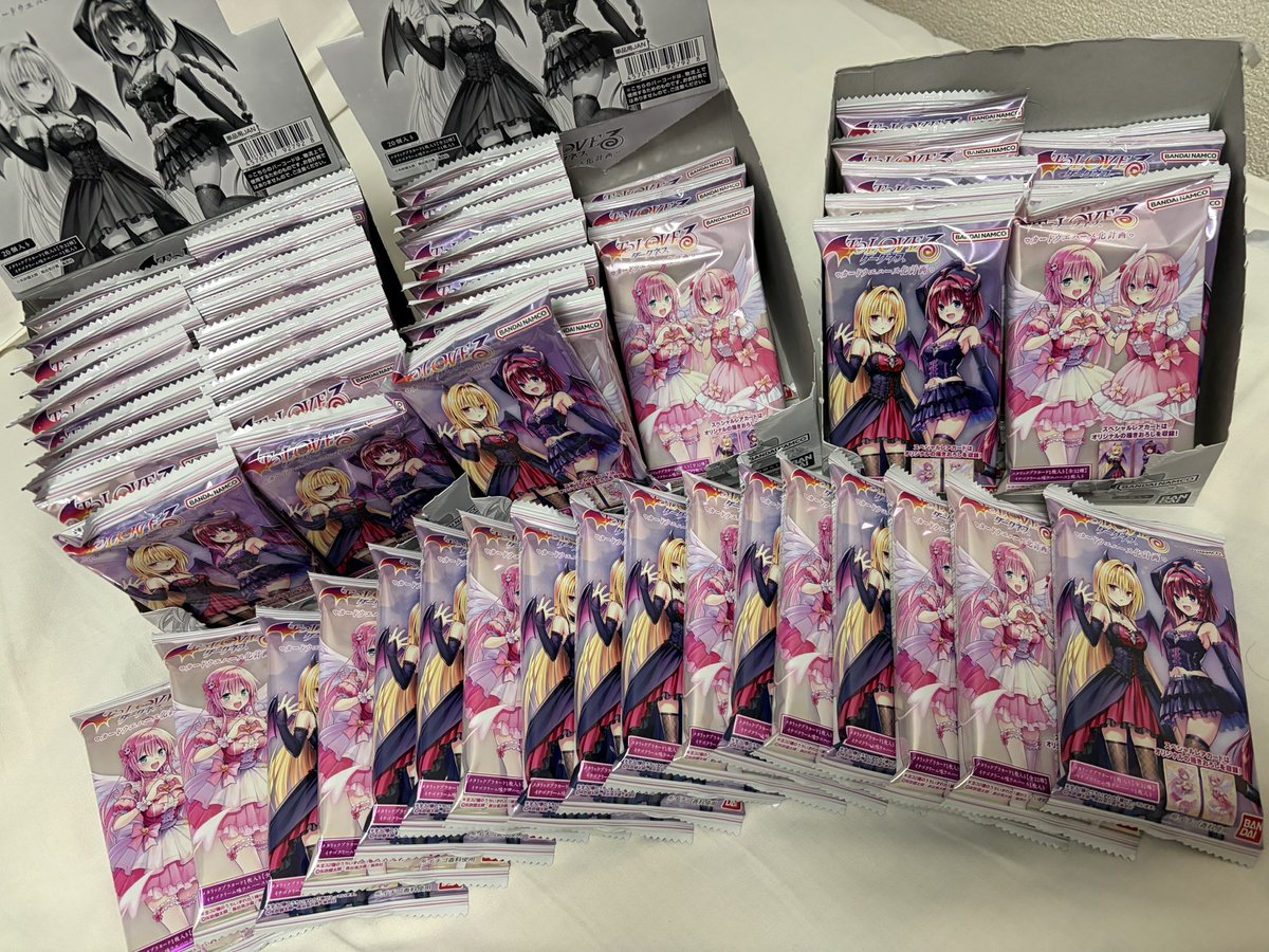 あっと様ご予約リース2点 2BOX予約してるけど揃うか不安だったので コンビニ30店舗くらい回った