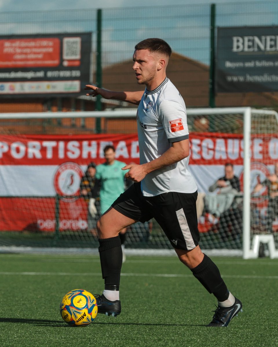 Portishead Town FC tweet media