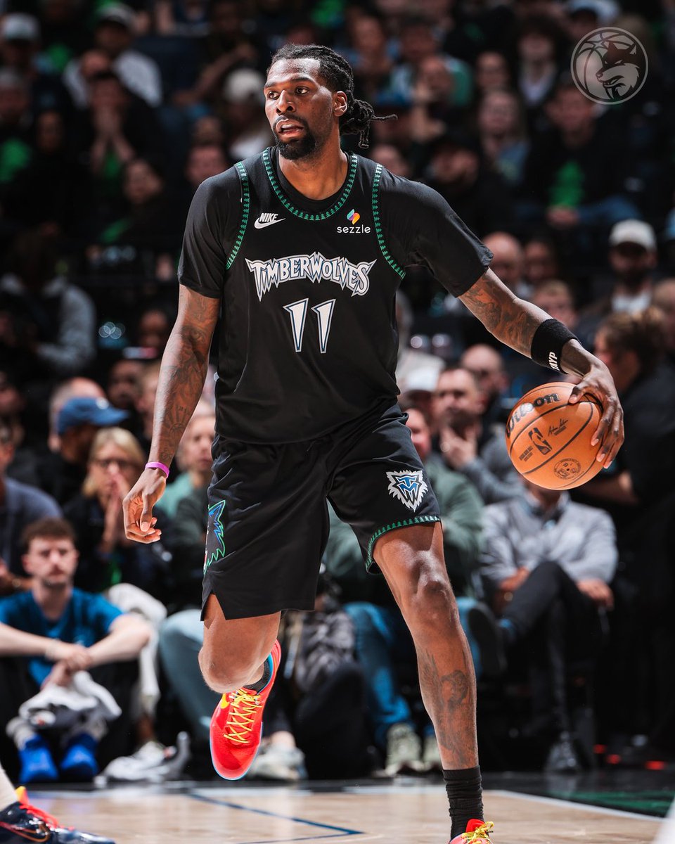 Iowa Wolves tweet media