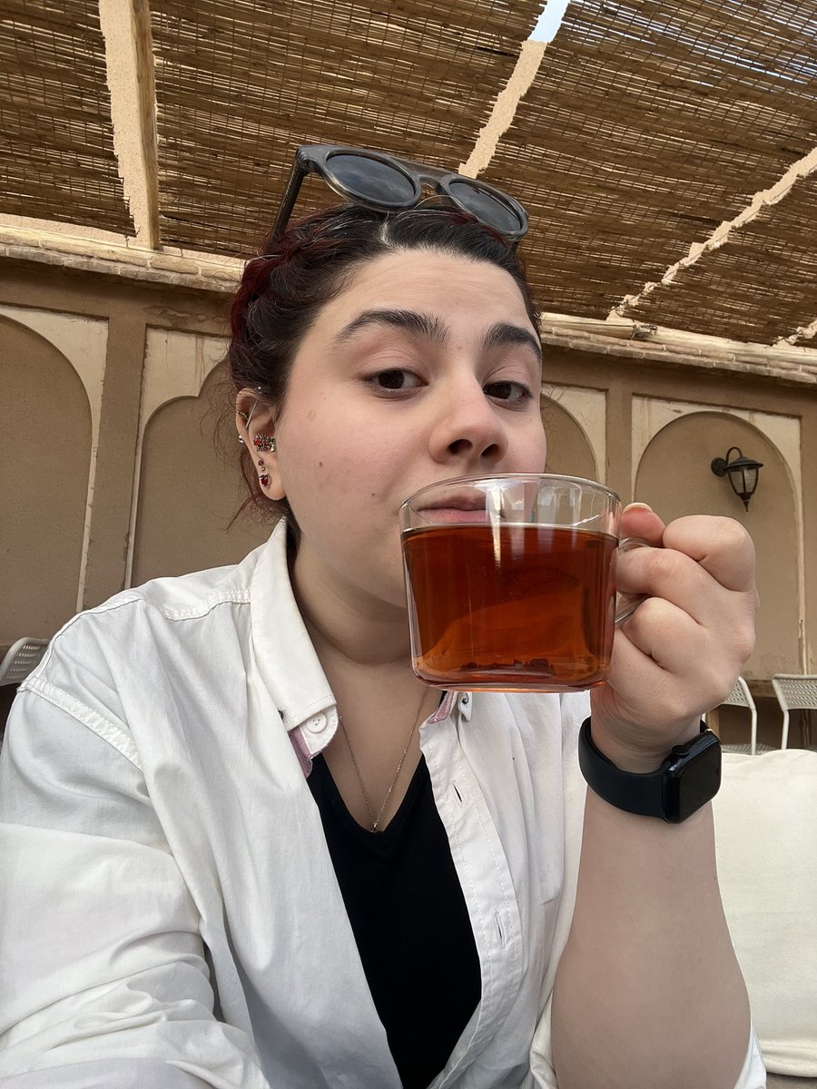 سارا tweet media
