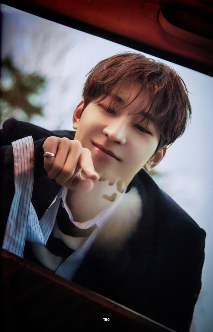 How many days until OT13 SVT return? tweet media
