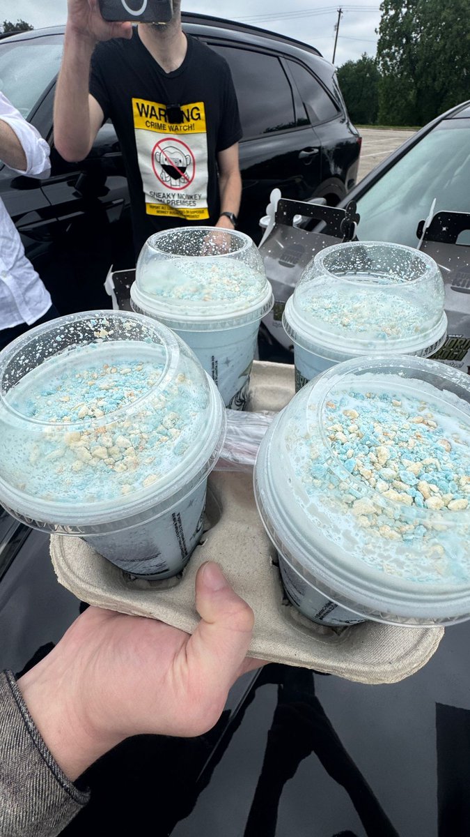 100PercentEat's tweet photo. Happy anniversary. Our Heroes are back in their cars to celebrate 2 years and to celebrate Grogu’s Blue Goo from BK?
New 100% Eat is out now. https://t.co/U3jSwTsCDe