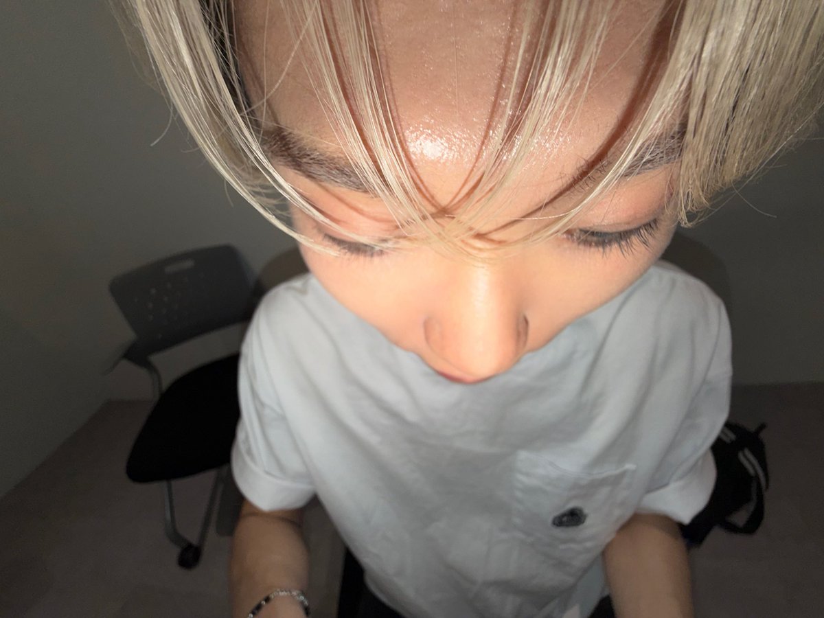 D1HJuneDKBfrFan's tweet photo. •••TWITTER•••120526•••

[#D1]

🐥 La fortune d'aujourd'hui de Yuku 🍀
"C'est une journée pleine de rires. Fais attention quand tu marches dans la rue car tes yeux sont pliés.^"

- Indice de bonheur: 1000%
- Objet chanceux : chaussettes orange
- Mission du jour: (...) https://t.co/MZ37LTVvng