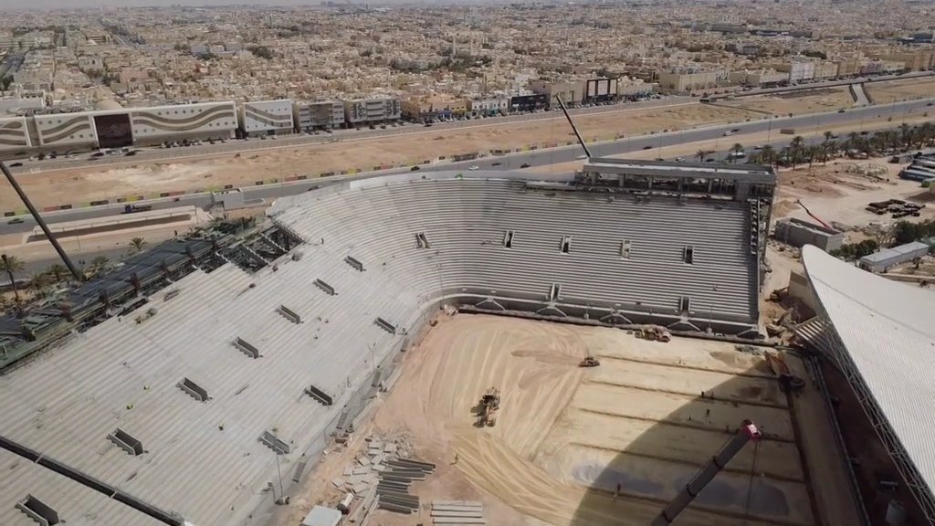 زاوية الملاعب ⛳️🏟 tweet media