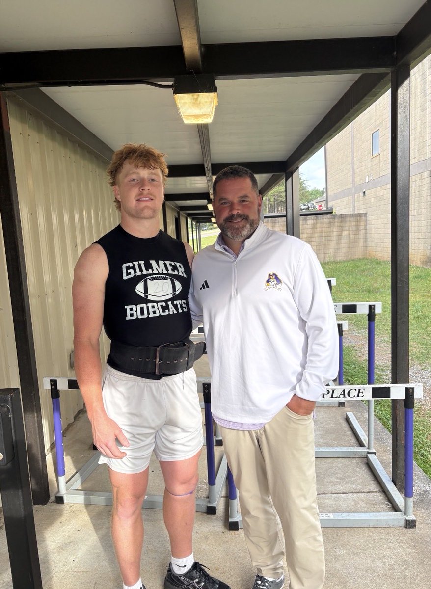 Dcallihan11's tweet photo. Great to meet Coach @HankinsJordon today !! Thank you for coming by to see me 

@football_gilmer @RecruitGeorgia @NwGaFootball @NEGARecruits @ECUPiratesFB @RustyMansell_ @najehwilk @D1RecruitNation @CoachPGStandard @CoachStandard https://t.co/fa7Rplf2e8