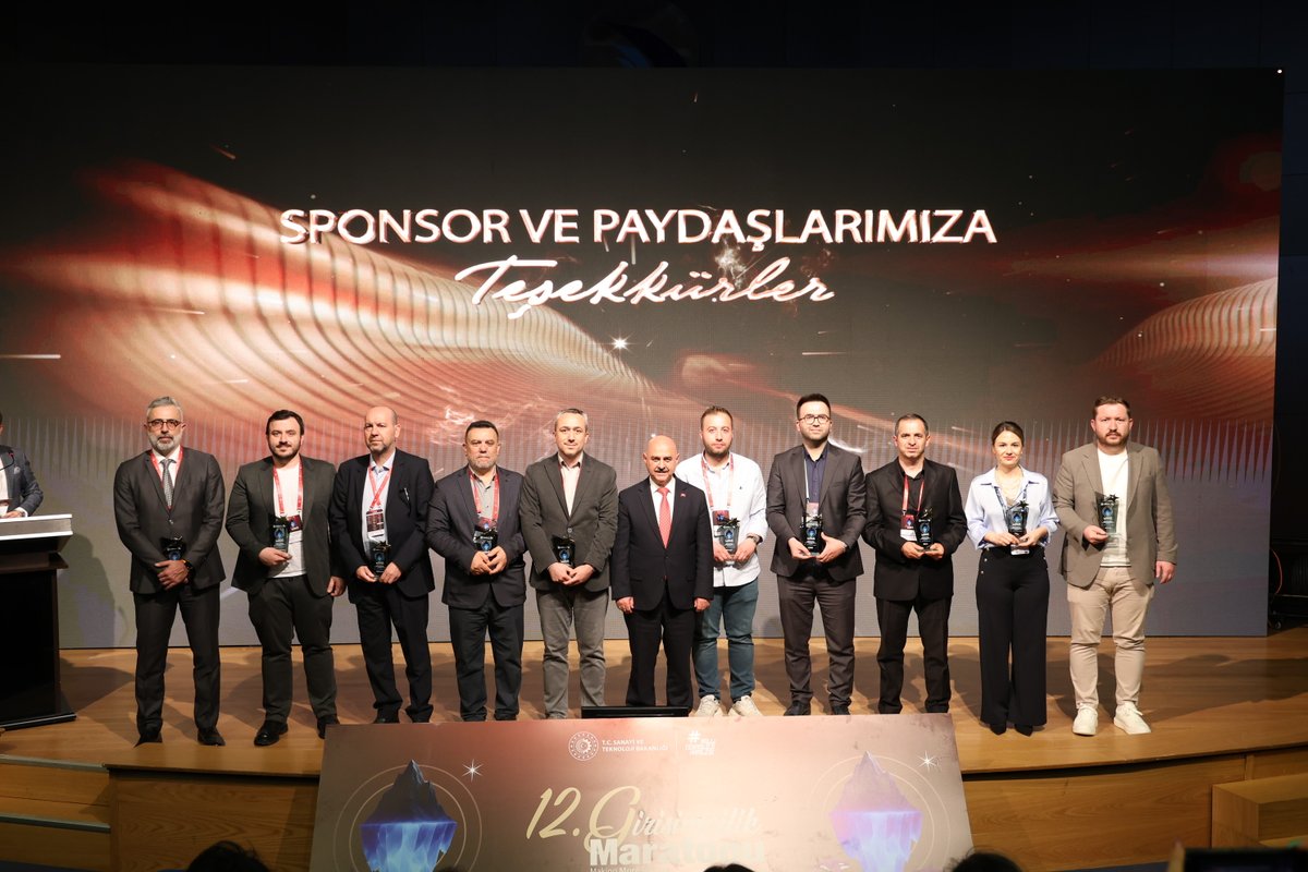 GMaratonu's tweet photo. Girişimcilik Maratonu 2026 | Sponsor ve Paydaşlarımıza Plaket Takdimi Gerçekleştirildi!
Haber detayı için https://t.co/G1zqb36gmL adresini ziyaret edebilirsiniz.

🤔 🚀 🤝

#GirişimcilikMaratonu #GM26 #BirFikirBirGelecek #BüyükÖdül #Destek https://t.co/LBKoh11Obx